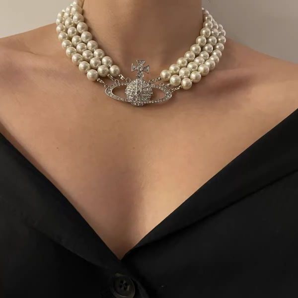 Pearl Necklace With Planet